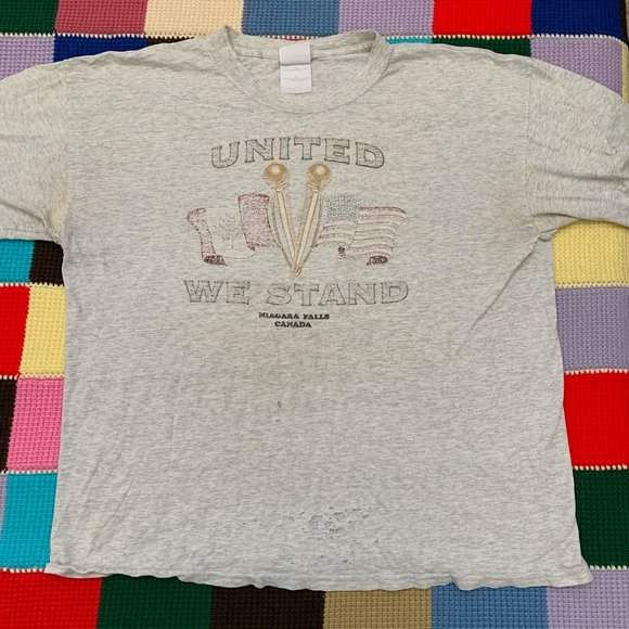 Vintage Thrashed Niagara Falls Ontario Canada Tee Heather Distressed Soft - Picture 2 of 16